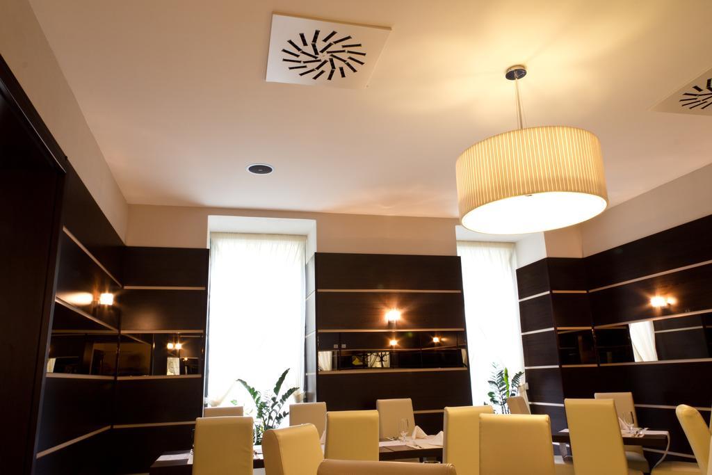 Old Town Hotel Brno Dış mekan fotoğraf